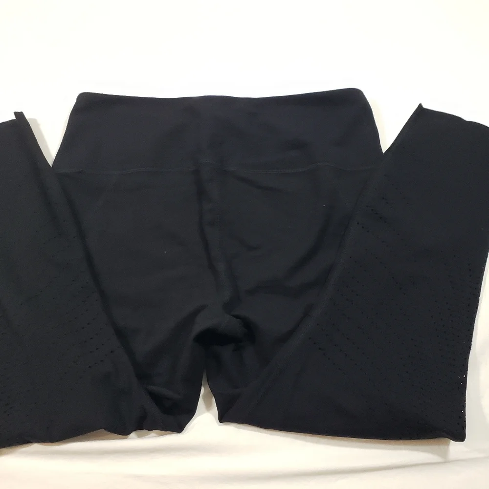 Members Mark Active Pocket Legging Capris Mesh Athletic Yoga Womens Black Pants - Picture 10 of 10